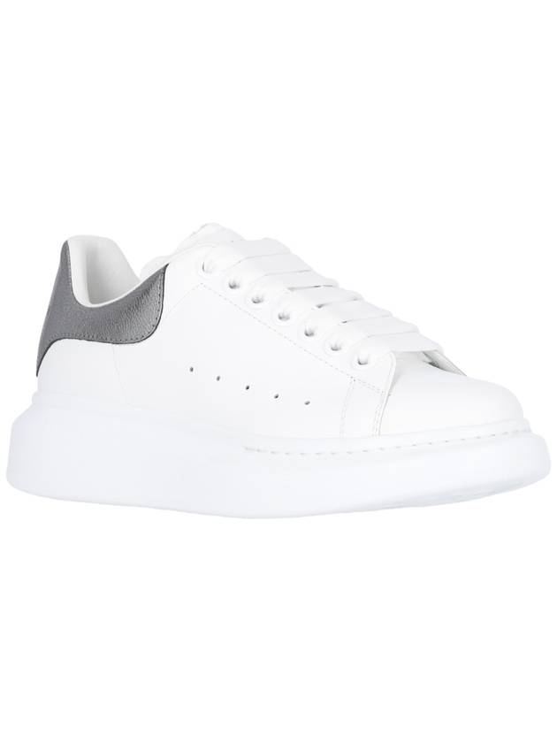 Oversized Low Top Sneakers Black White - ALEXANDER MCQUEEN - BALAAN 3