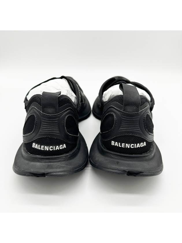 Circuit Low Top Sneakers Black - BALENCIAGA - BALAAN 6