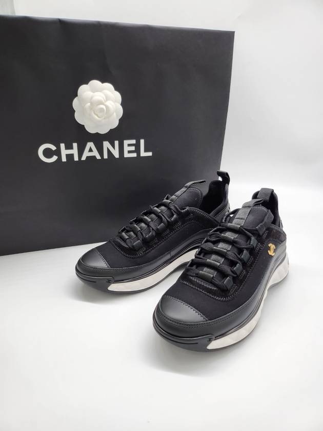 Mixed Fibers Velvet Calfskin Low Top Sneakers Black - CHANEL - BALAAN 10