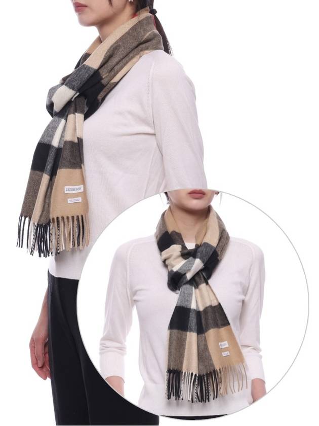 Classic Check Cashmere Muffler Beige - BURBERRY - BALAAN 2