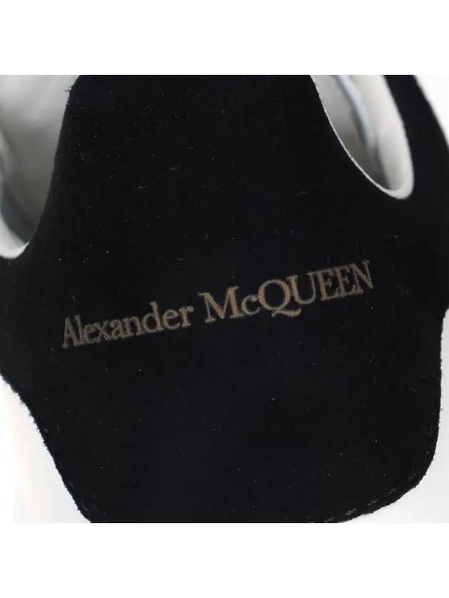 Oversized Low Top Sneakers White - ALEXANDER MCQUEEN - BALAAN 8