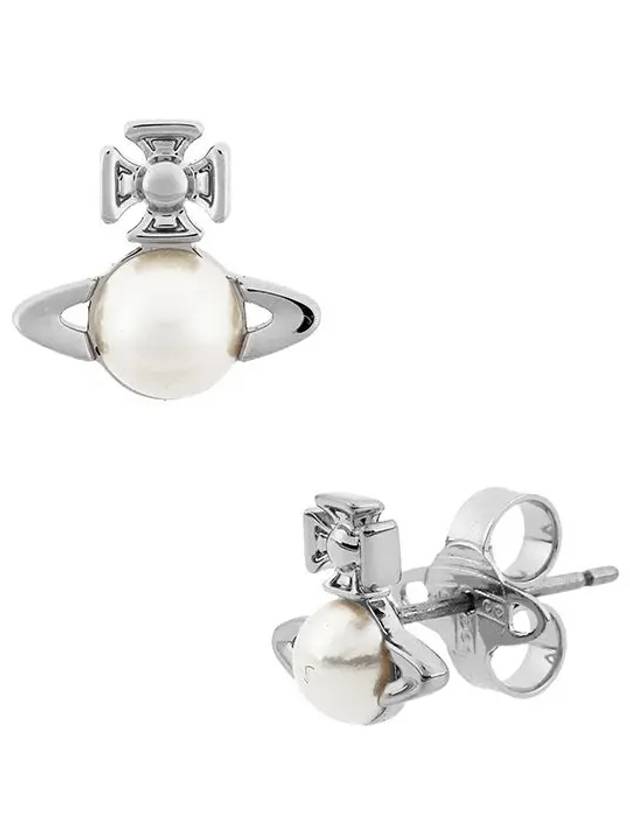 Balvina Pearl Earrings Silver - VIVIENNE WESTWOOD - BALAAN 6