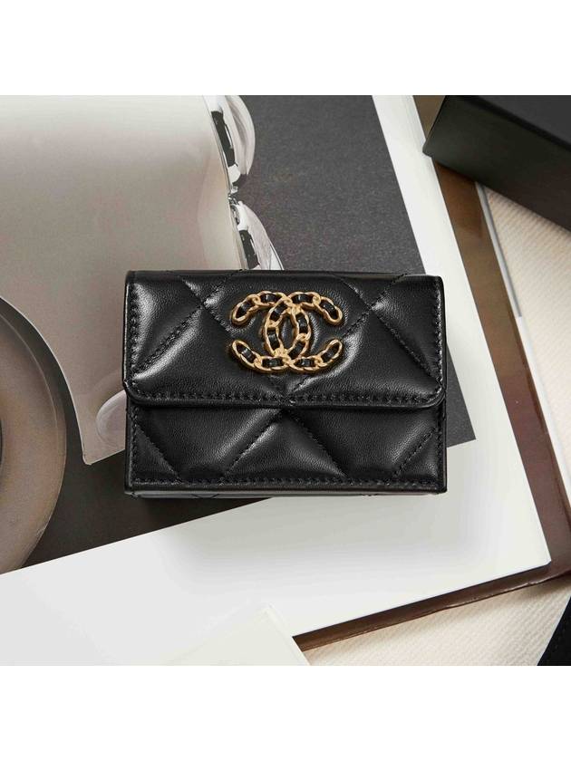 Nineteen Gold CC Logo Lambskin Half Wallet Black - CHANEL - BALAAN 3