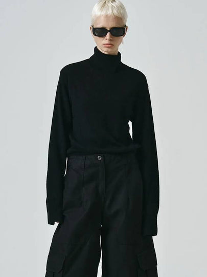 Cashmere Slit Turtleneck Black - NOIRER FOR WOMEN - BALAAN 2