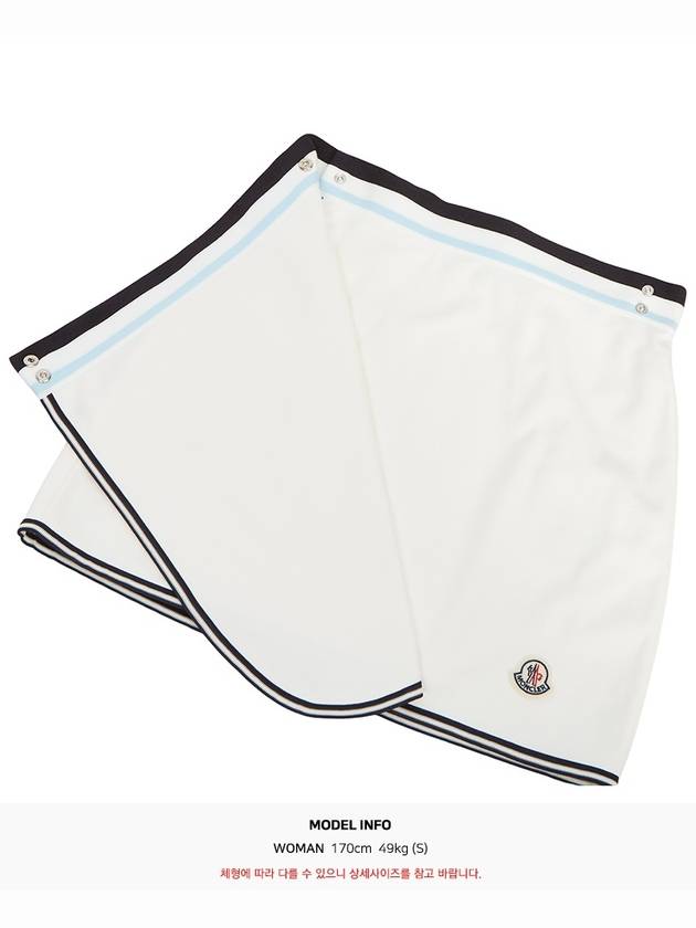 Logo Patch Wrap A-Line Skirt White - MONCLER - BALAAN 11