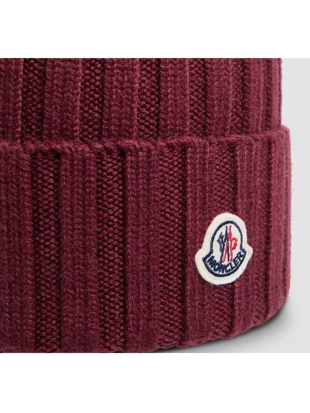 3B00027 M1131 457 Bordeaux pom wool beanie - MONCLER - BALAAN 3