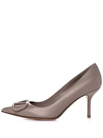 Women s V Logo Pumps Heel 5W0S0EN0 MZF P45 - VALENTINO - BALAAN 1