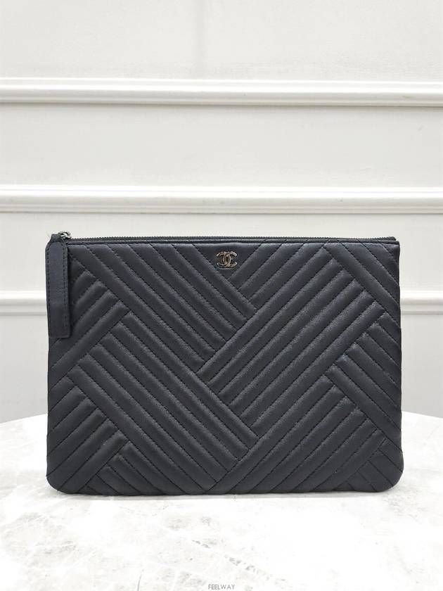 women clutch bag - CHANEL - BALAAN 1