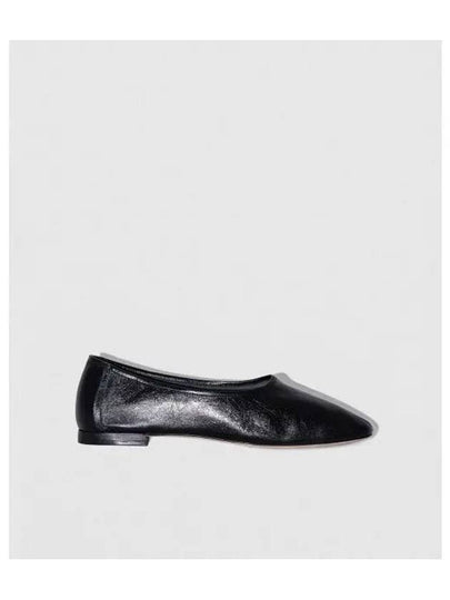 Prudence Creased Leather Flat Black - BY FAR - BALAAN 2