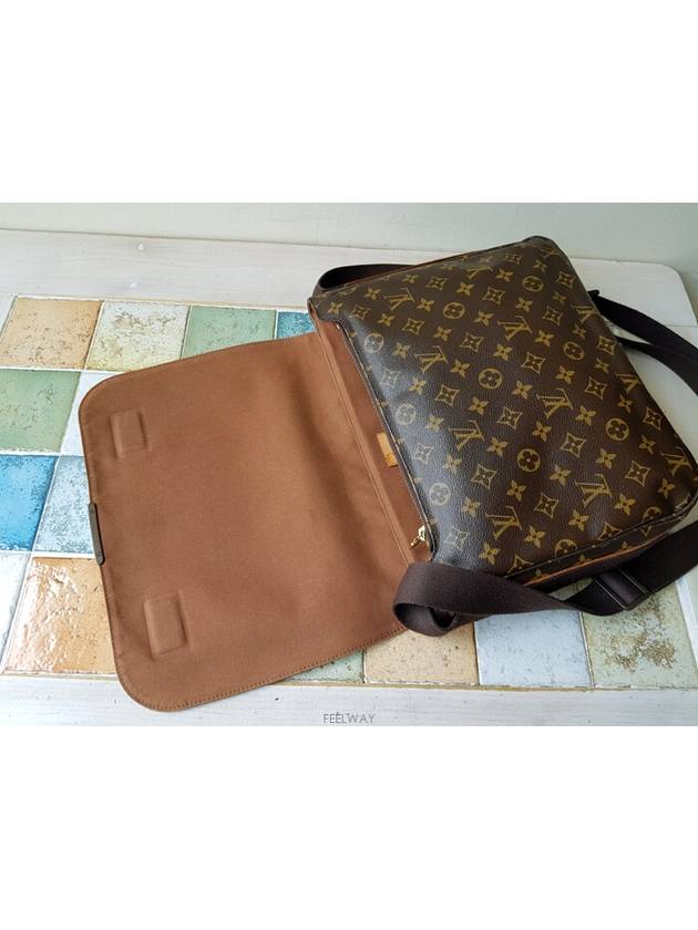 men cross bag - LOUIS VUITTON - BALAAN 9