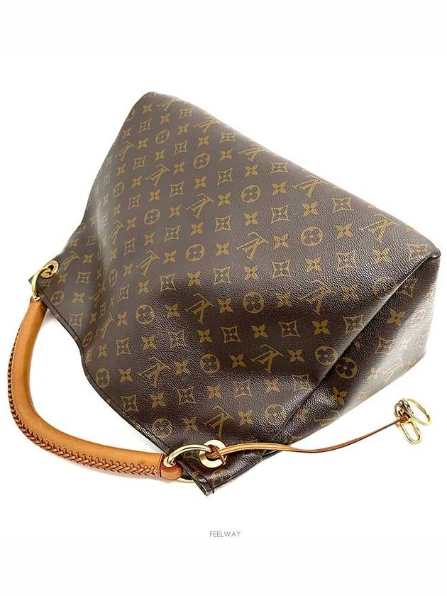 Monogram Atchi MM - LOUIS VUITTON - BALAAN 5