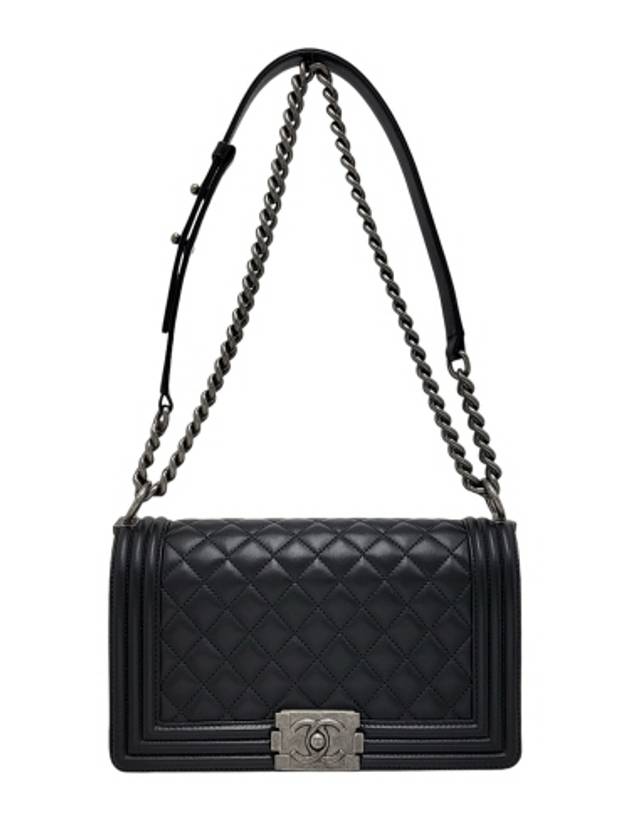 A67086 Black Lambskin Boy Medium Vintage Silver Chain Shoulder Bag - CHANEL - BALAAN 5