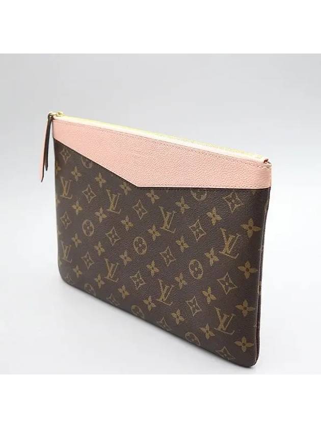 M62942 Monogram Canvas Daily Pouch and Clutch - LOUIS VUITTON - BALAAN 3