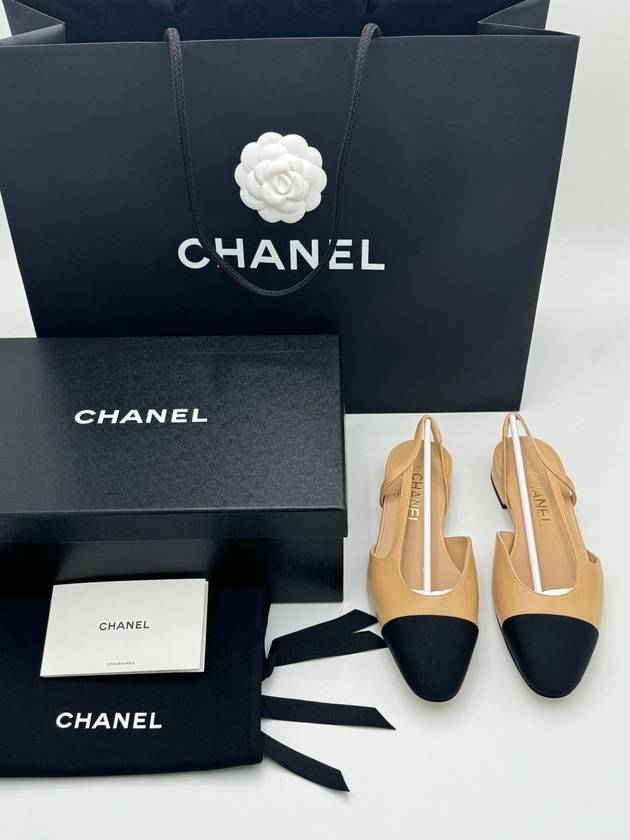 Two tone slingback low heel beige black G31319 - CHANEL - BALAAN 7