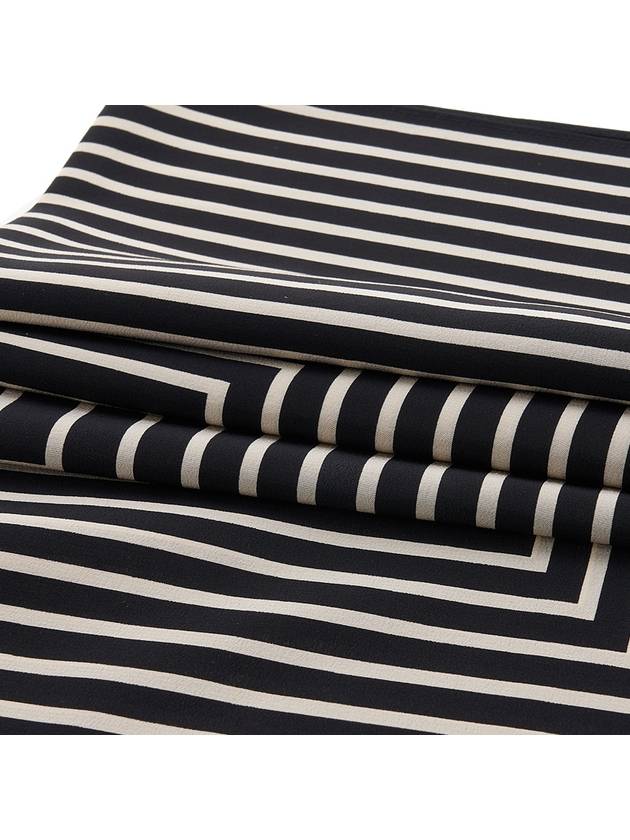 Signature Monogram Stripe Silk Muffler Black - TOTEME - BALAAN 4