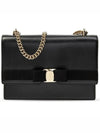 Vara Leather Shoulder Bag Black - SALVATORE FERRAGAMO - BALAAN 3