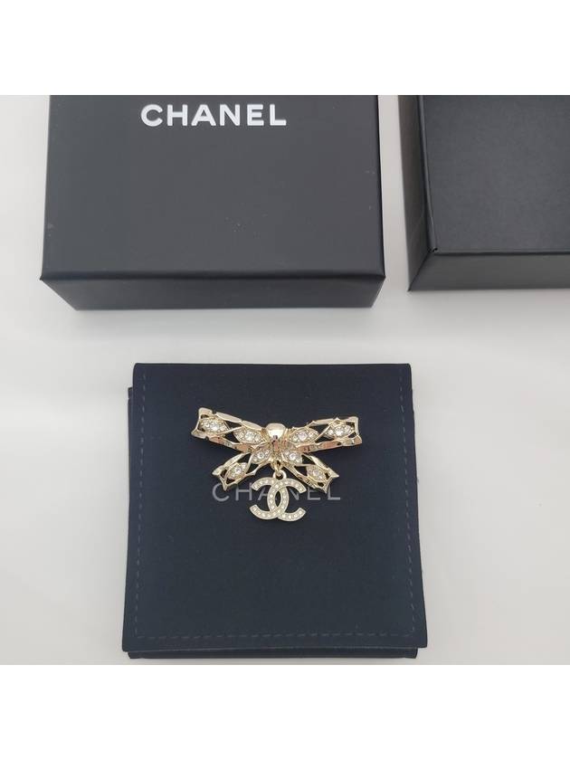 Workshop Brooch Ribbon CC Logo Charm - CHANEL - BALAAN 4