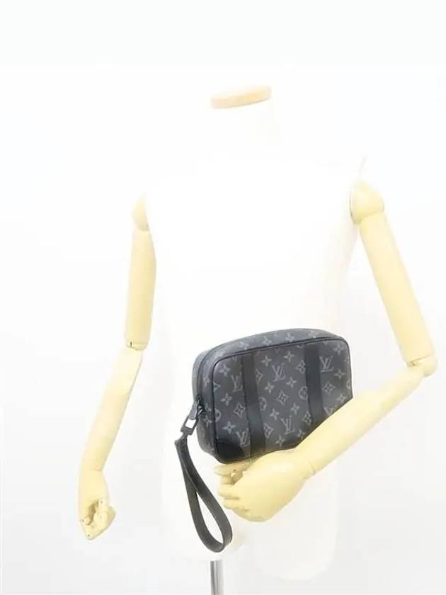 Pochette Kasai Monogram Eclipse Pouch Bag Black - LOUIS VUITTON - BALAAN 8