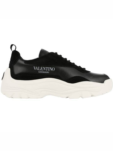 Banshee Logo Gumboy Low Top Sneakers Black - VALENTINO - BALAAN 1