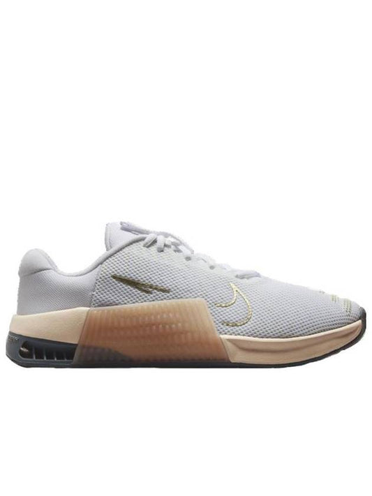 Free Metcon 9 White Metallic Gold Grain Sanddrift - NIKE - BALAAN 1