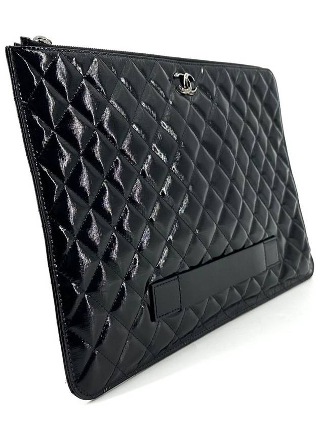 patent clutch large - CHANEL - BALAAN 5