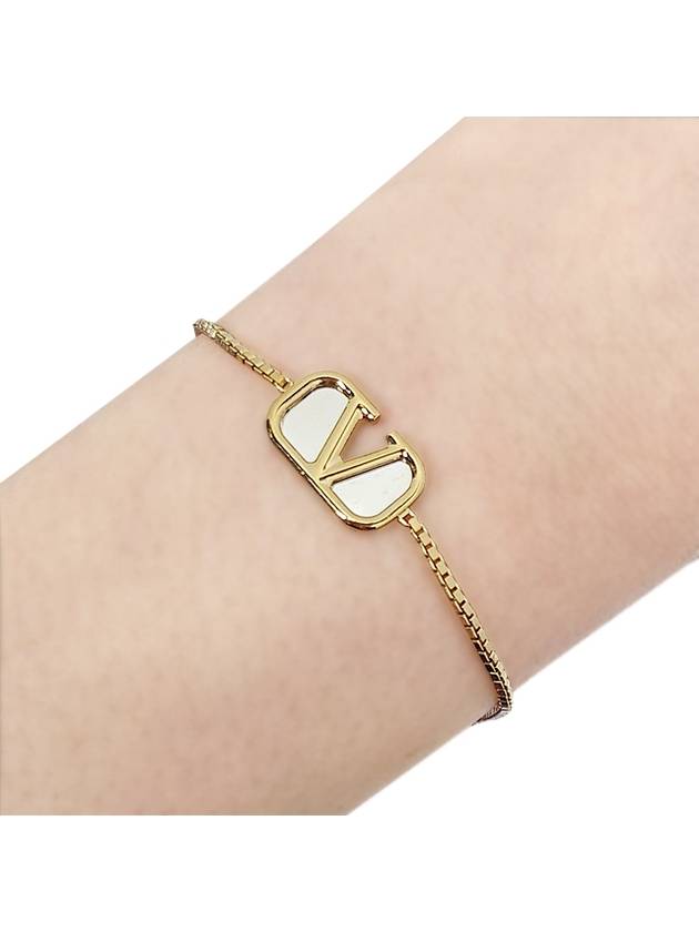 Men's V Logo Metal Bracelet Gold - VALENTINO - BALAAN 2