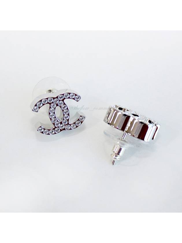 CC logo crystal 3D silver earrings ABE835 B15391 NADCW - CHANEL - BALAAN 5