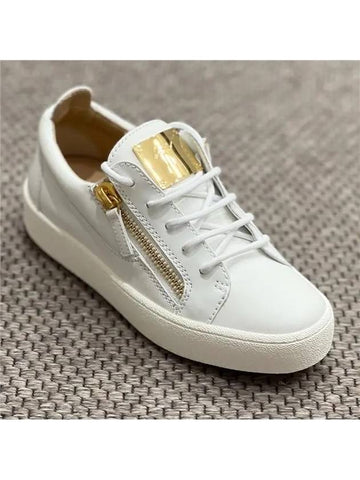 Zanotti Women's Gold Patch ZipUp Sneakers - GIUSEPPE ZANOTTI - BALAAN 1