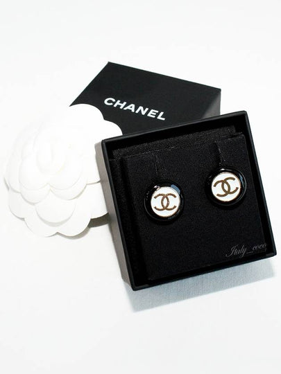 CC Logo Stud Earrings Black White - CHANEL - BALAAN 2