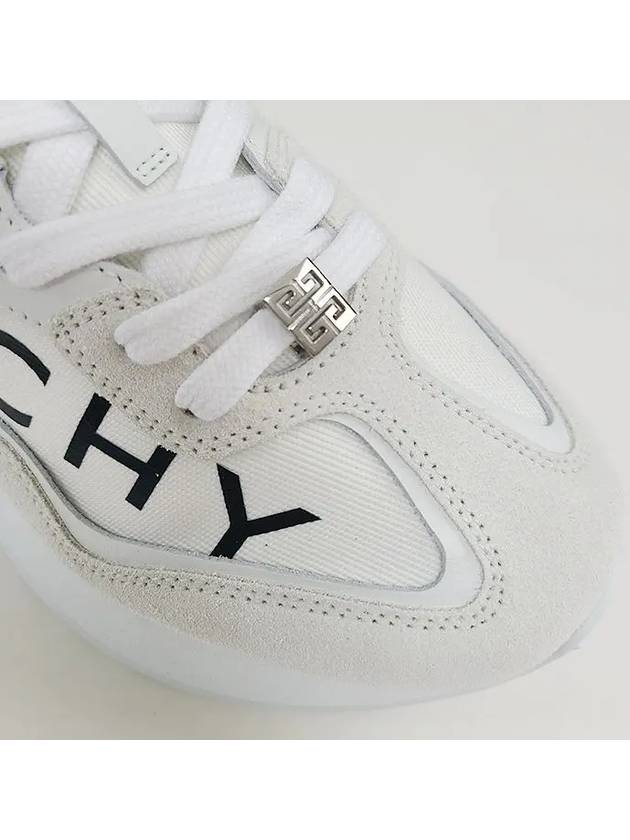 GIV Runner Logo Low Top Sneakers White - GIVENCHY - BALAAN 5