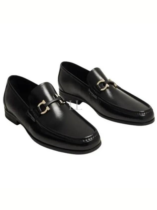 Gancini Ornament Moccasin Loafers Black - SALVATORE FERRAGAMO - BALAAN 2