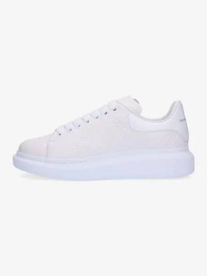 Debossed Logo Low-Top Sneakers White - ALEXANDER MCQUEEN - BALAAN 2