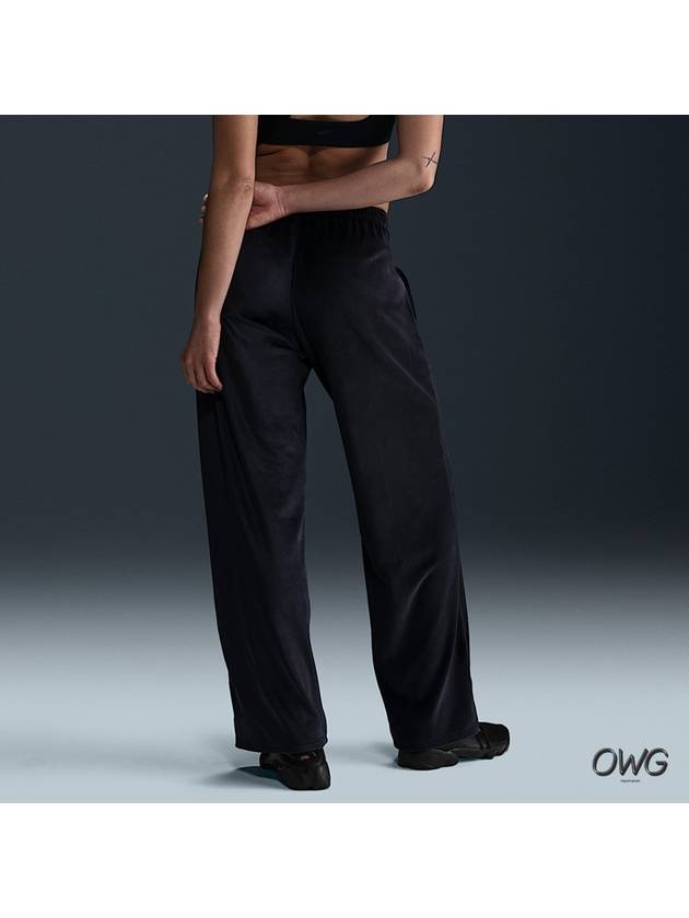 Sportswear Chill Knit Mid-Rise Velour Track Pants Black - NIKE - BALAAN 4