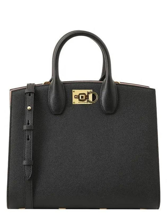 Medium Studio Box Tote Bag Black - SALVATORE FERRAGAMO - BALAAN 1