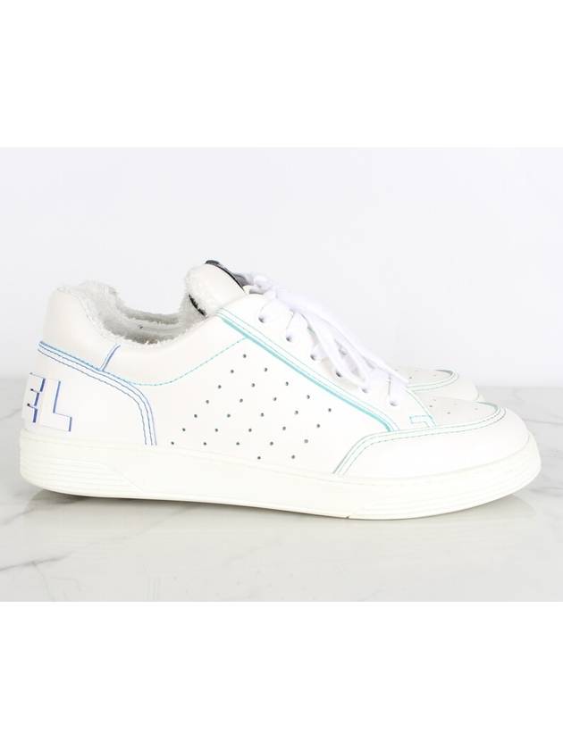 Back logo sneakers 42 270 - CHANEL - BALAAN 5