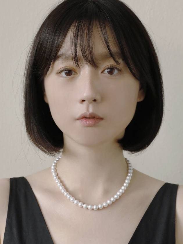 Nuclear Pearl Necklace White - SOSOO - BALAAN 3