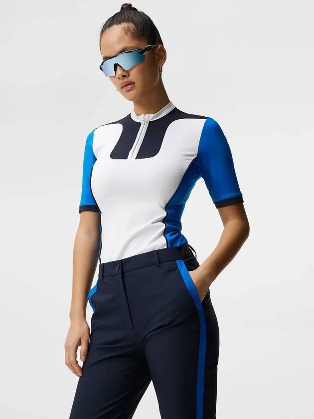 Golf Short Sleeve Bea Top BEA Blue - J.LINDEBERG - BALAAN 3