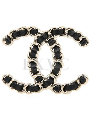 CC chain brooch black gold pendant A96202 - CHANEL - BALAAN 1