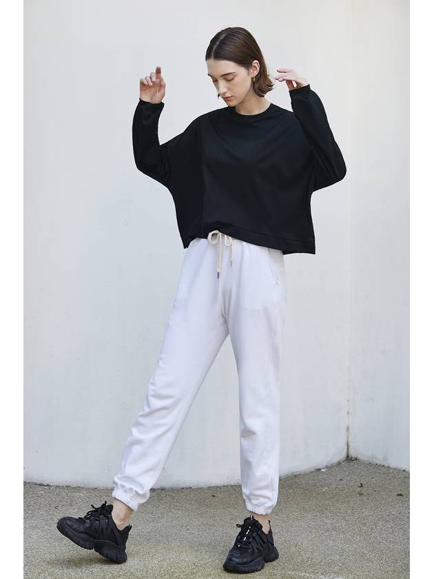 Crop Loose Sweatshirt Black - ARIFF - BALAAN 1