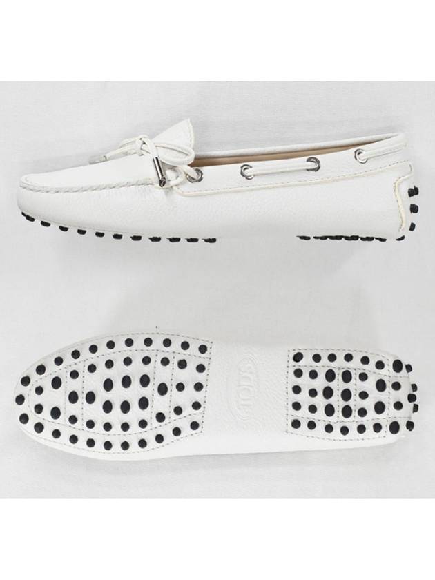 Women's Gommino Driving Shoes White - TOD'S - BALAAN 7