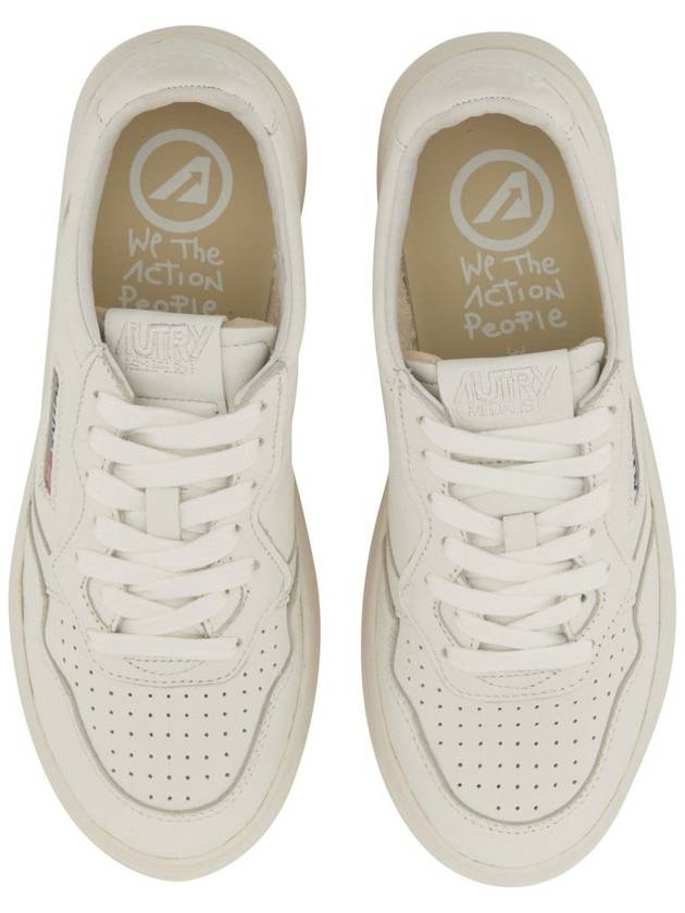 Women's Medalist Low Top Sneakers White - AUTRY - BALAAN 8