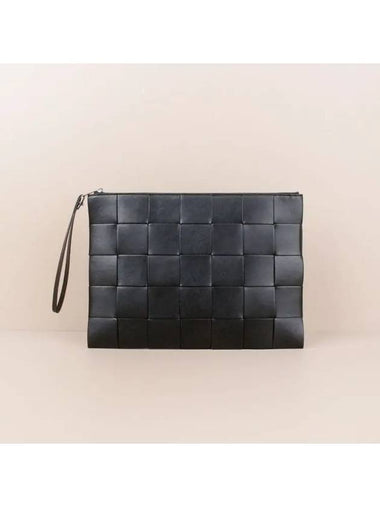 Intrecciato Maxi Clutch Bag 649616 VBWD3 8803 - BOTTEGA VENETA - BALAAN 1