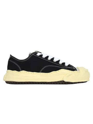 Hank Canvas Low Top Sneakers Black - MIHARA YASUHIRO - BALAAN 1