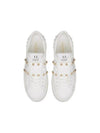 Rockstud Leather Low Top Sneakers White - VALENTINO - BALAAN 3