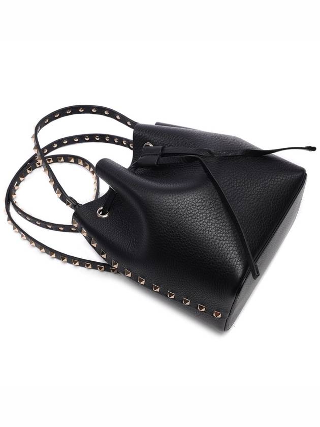 Women's Rockstud Bucket Bag Black - VALENTINO - BALAAN 6