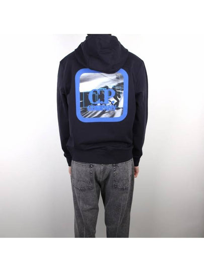 Metropolis Series Stretch Fleece Graphic Hoodie Navy - CP COMPANY - BALAAN 2