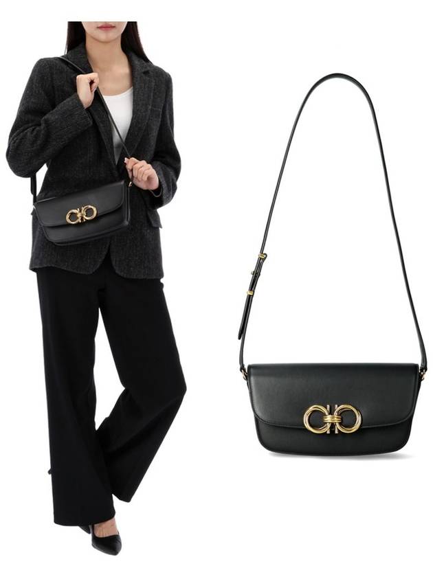 Trapezio Cross Bag Black - SALVATORE FERRAGAMO - BALAAN 2