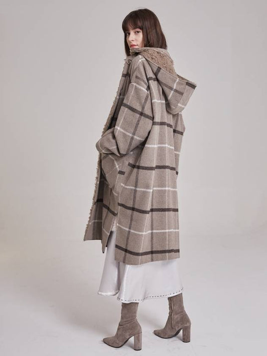 e check loose fit hooded oversized coat greyish beige - PRETONE - BALAAN 2