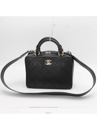 women shoulder bag - CHANEL - BALAAN 2