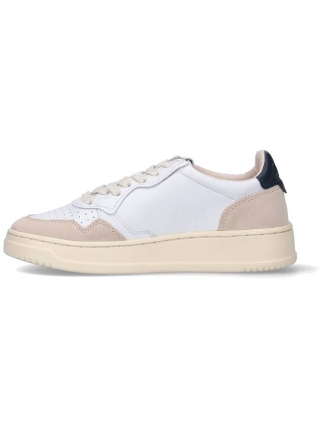 Women's Leather Suede Medalist Low Top Sneakers White Blue - AUTRY - BALAAN 4